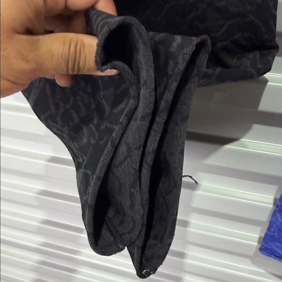 Gymshark BNDL Black and Blue Athletic Shorts - Picture 10 of 13